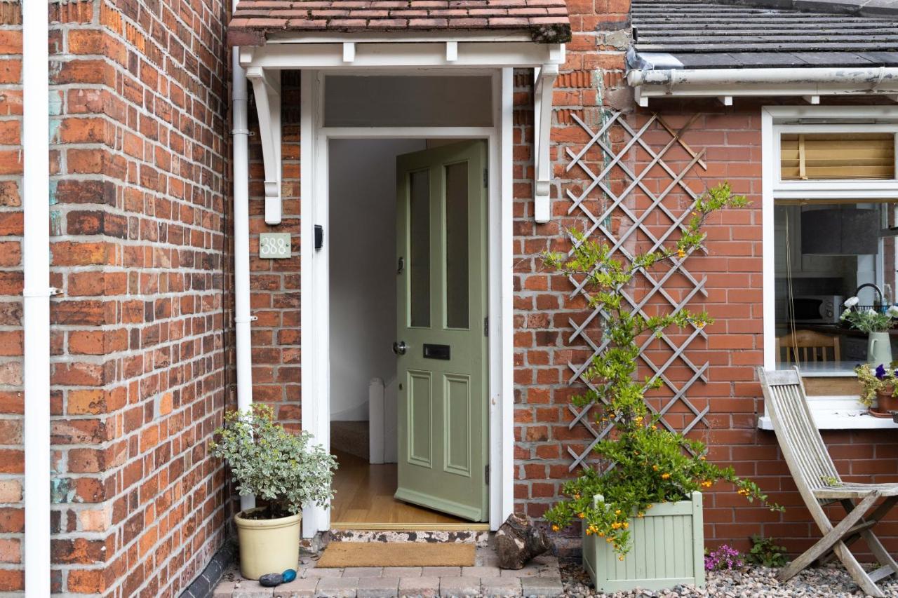 Beersbridge Cottage Near Titanic Centre & Airport Belfast Exterior photo